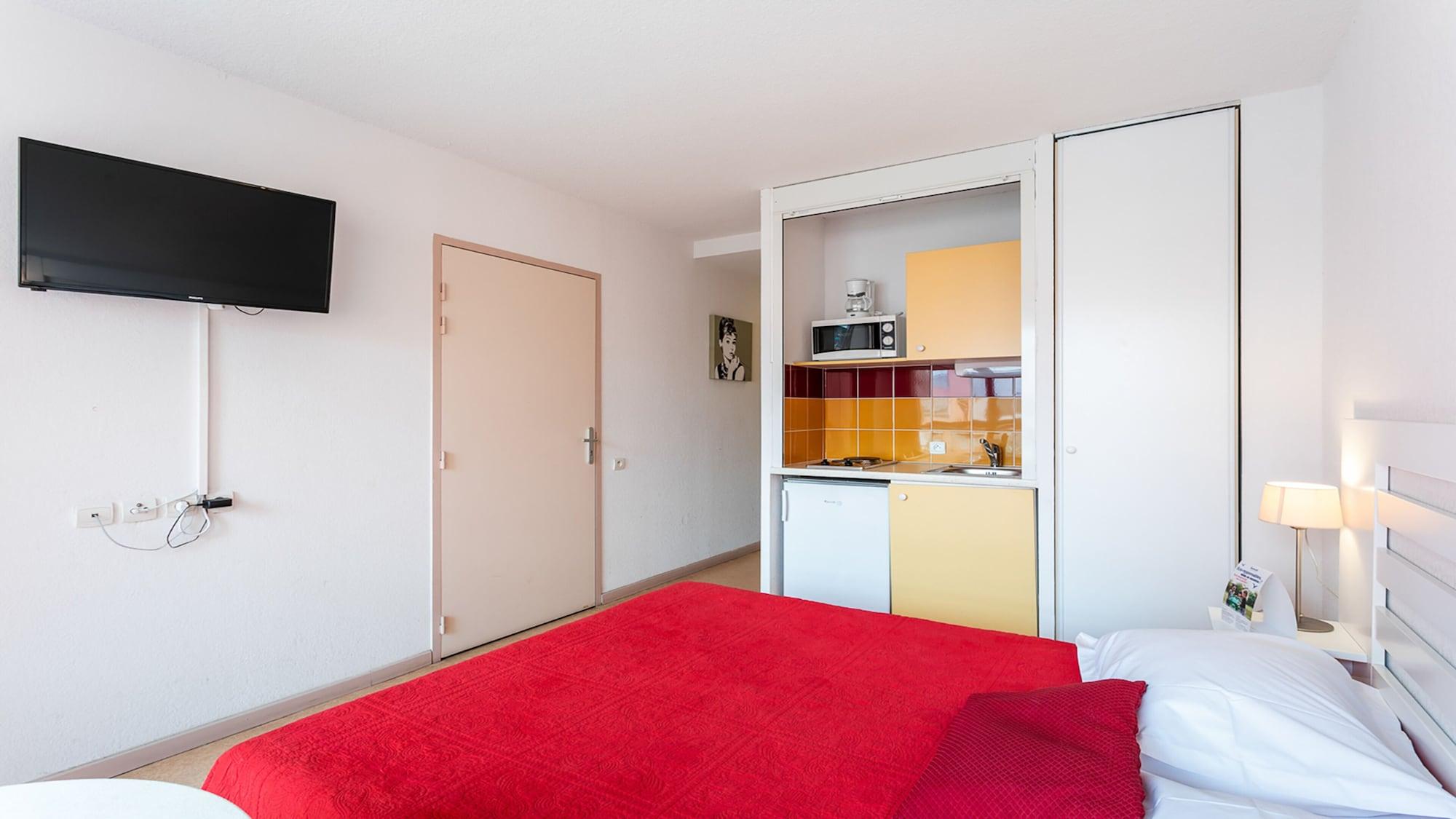 Vacanceole - Residence Le Saint Clair Agde Ngoại thất bức ảnh