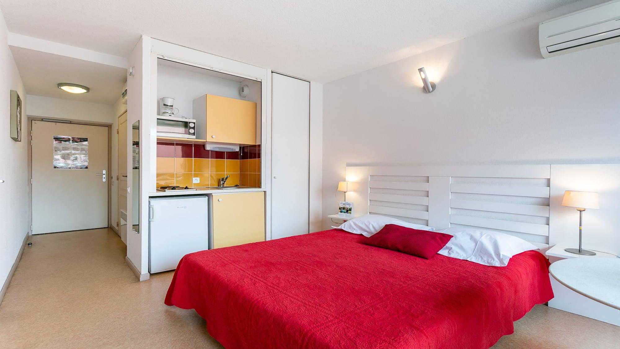 Vacanceole - Residence Le Saint Clair Agde Ngoại thất bức ảnh