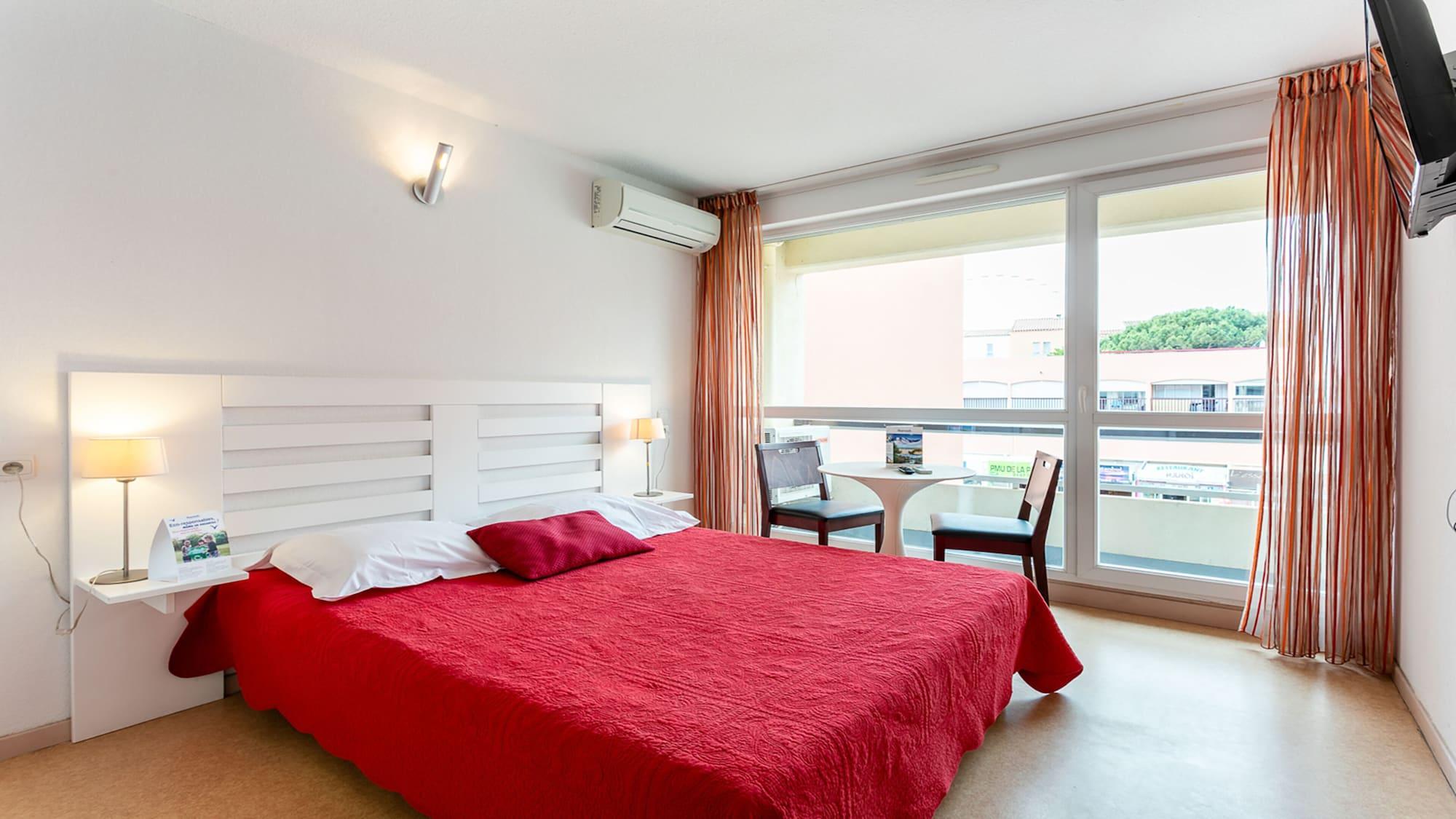 Vacanceole - Residence Le Saint Clair Agde Ngoại thất bức ảnh