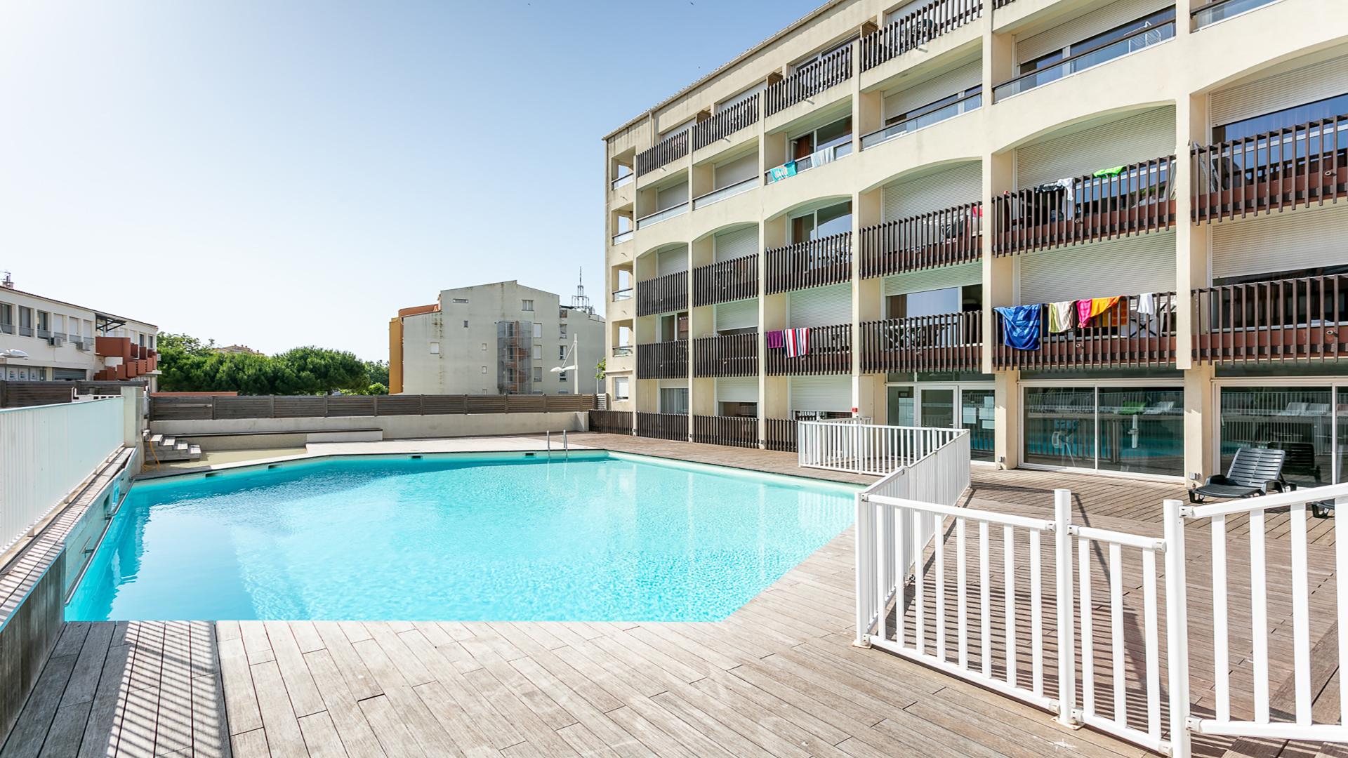 Vacanceole - Residence Le Saint Clair Agde Ngoại thất bức ảnh