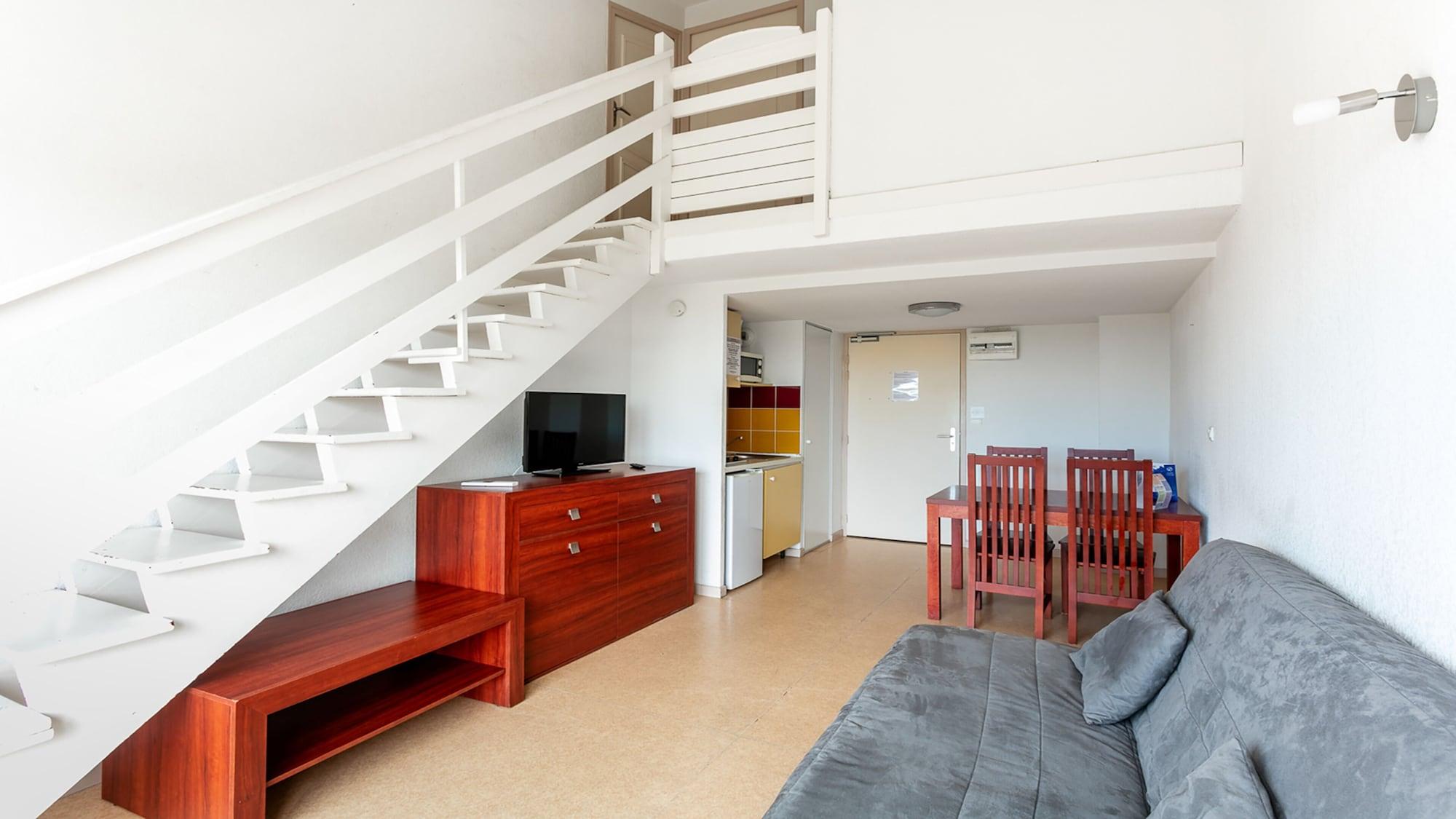 Vacanceole - Residence Le Saint Clair Agde Ngoại thất bức ảnh