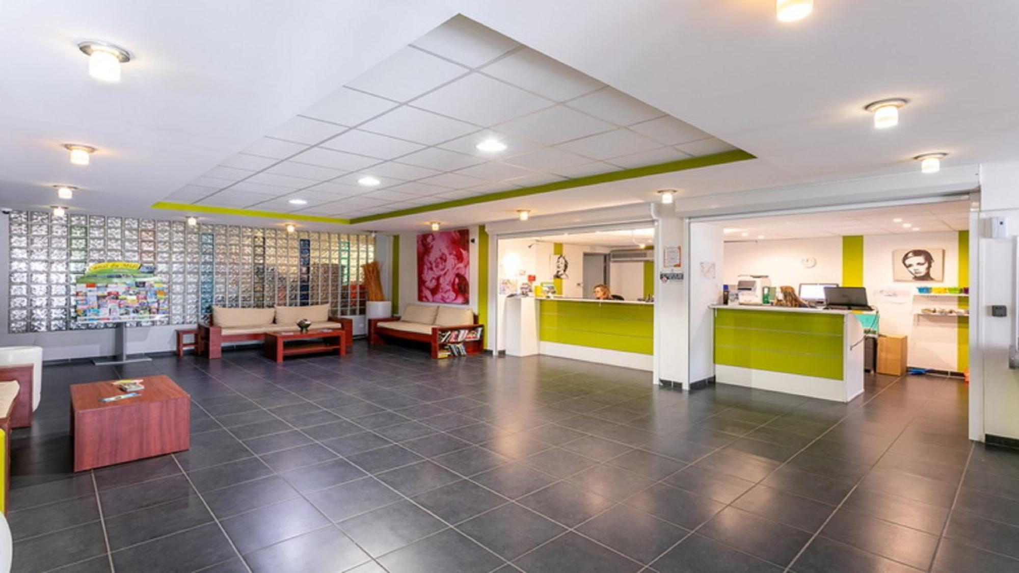 Vacanceole - Residence Le Saint Clair Agde Ngoại thất bức ảnh