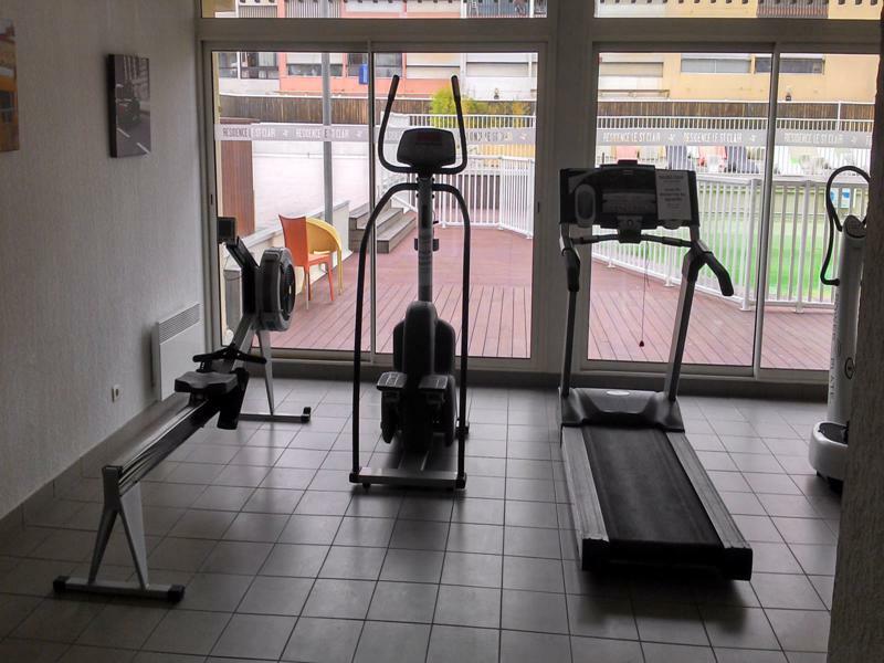 Vacanceole - Residence Le Saint Clair Agde Ngoại thất bức ảnh